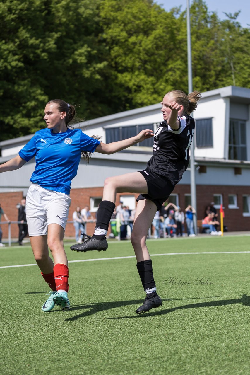 Bild 103 - wBJ SH-Pokalfinale  Holstein-Kiel - SV Viktoria : Ergebnis: 1:0